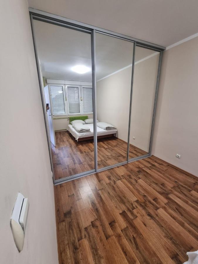 Hawaii- 2 Bdr, Arena, Sava Centar, Free Parking Apartment Belgrade Luaran gambar