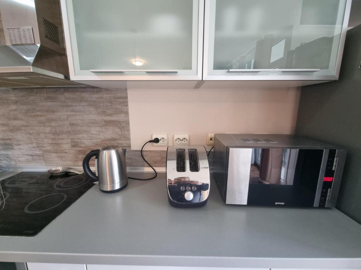Hawaii- 2 Bdr, Arena, Sava Centar, Free Parking Apartment Belgrade Luaran gambar