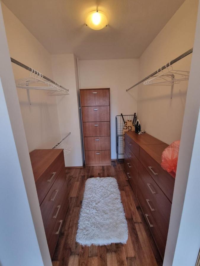 Hawaii- 2 Bdr, Arena, Sava Centar, Free Parking Apartment Belgrade Luaran gambar